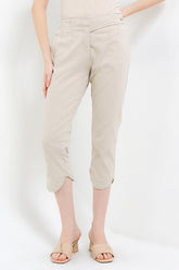 CDL Celana Pendek Slim Fit Wanita P0014F05A